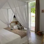 Hotel Flora Boheme Butik 5*