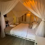 Hotel Flora Boheme Butik 5*