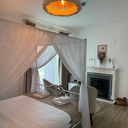 Hotel Flora Boheme Butik 5*