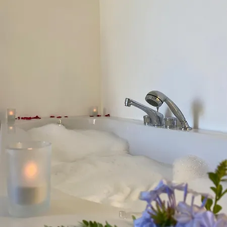Flora Boheme Butik Hotel