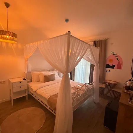 Flora Boheme Butik 5* Çeşme