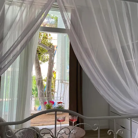 Flora Boheme Butik Hotel Cesme
