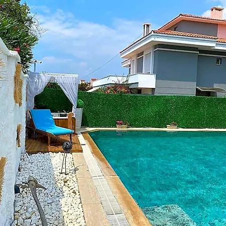 Flora Boheme Butik מלון Çeşme