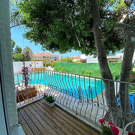 Flora Boheme Butik מלון Çeşme