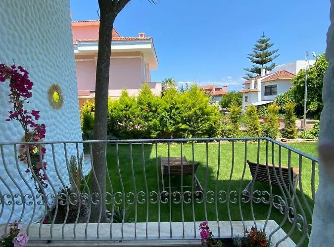 Flora Boheme Butik Отель *