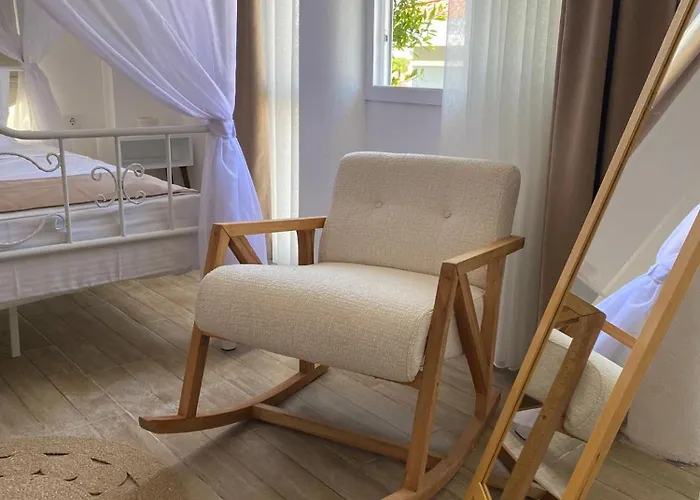 Отель Flora Boheme Butik Кешме